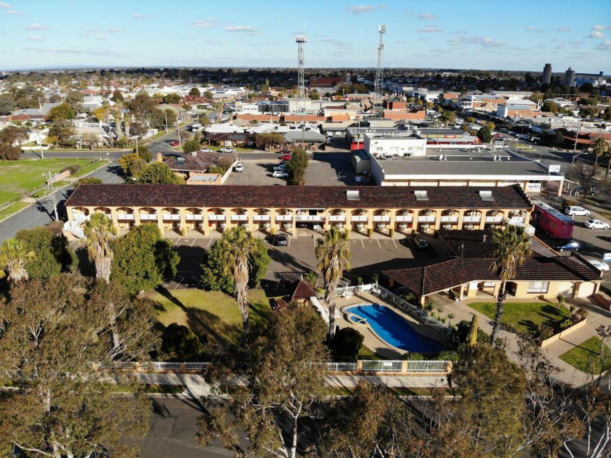 Lakeview Motel Yarrawonga Exterior photo